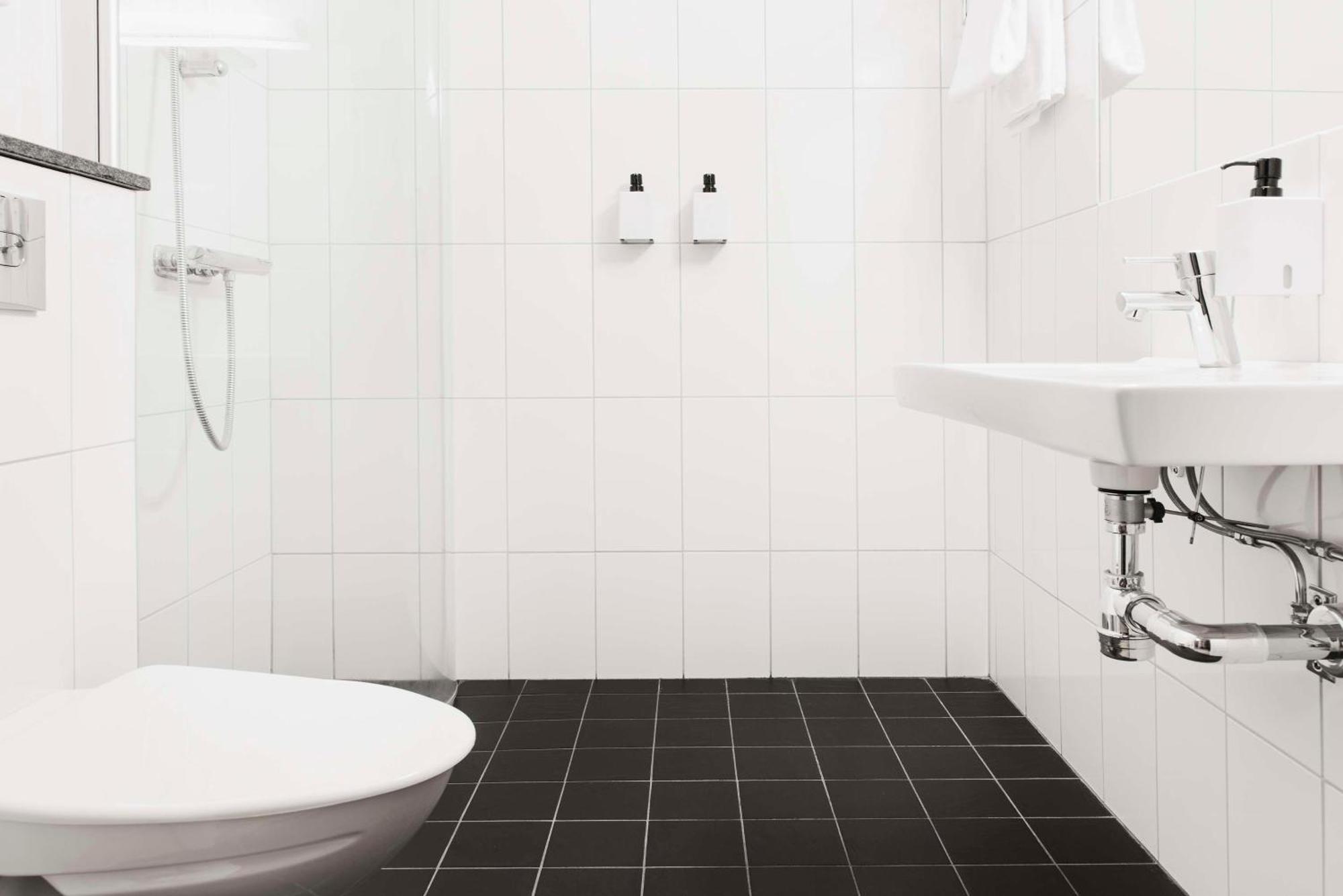 Scandic Vaesteras Экстерьер фото